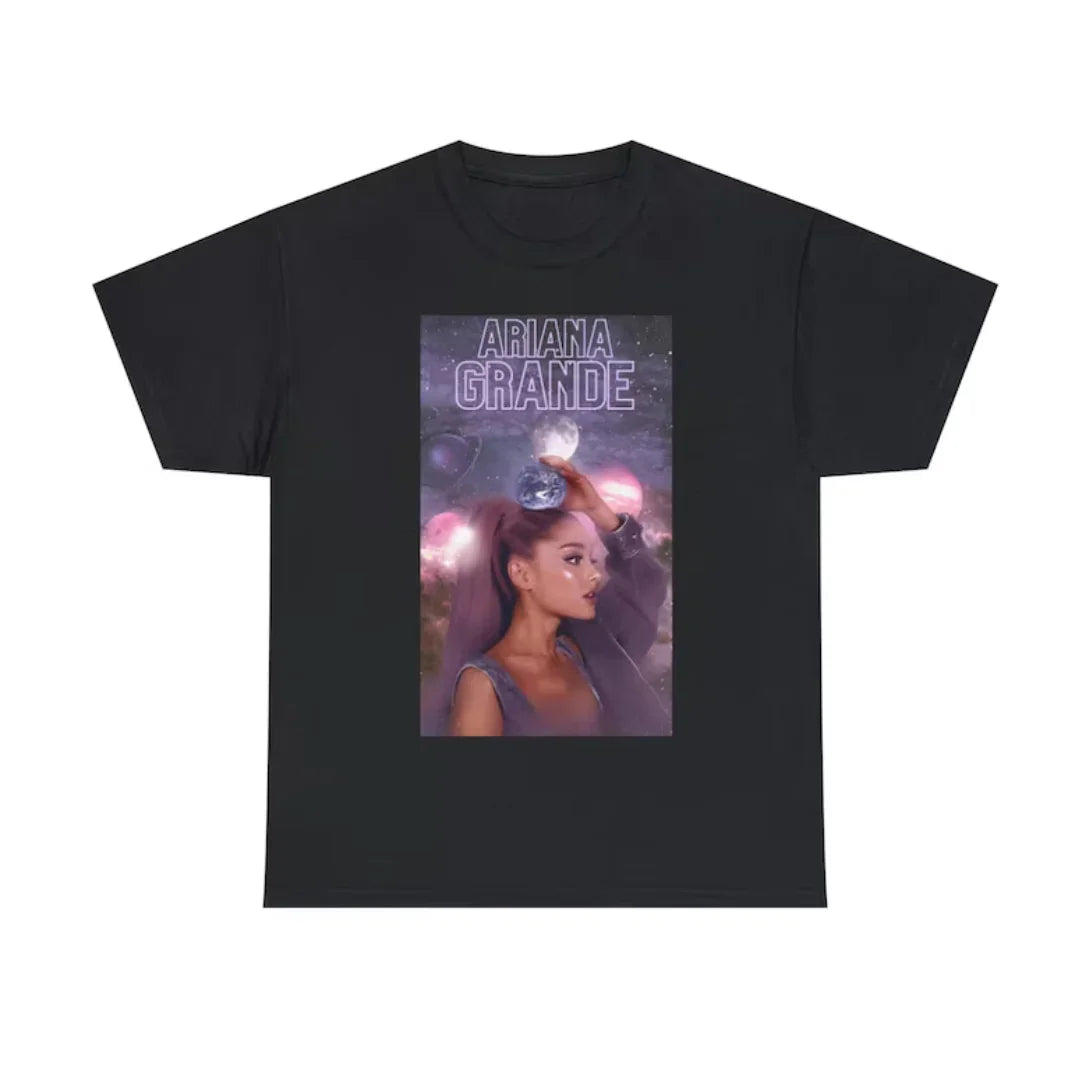 Camiseta Básica Ariana Grande 90's - Preto