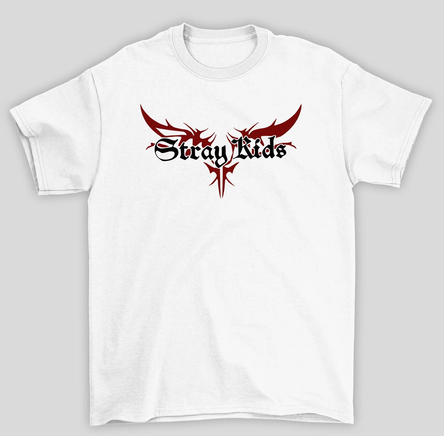 Camiseta Básica Stray Kids Dominate Tour
