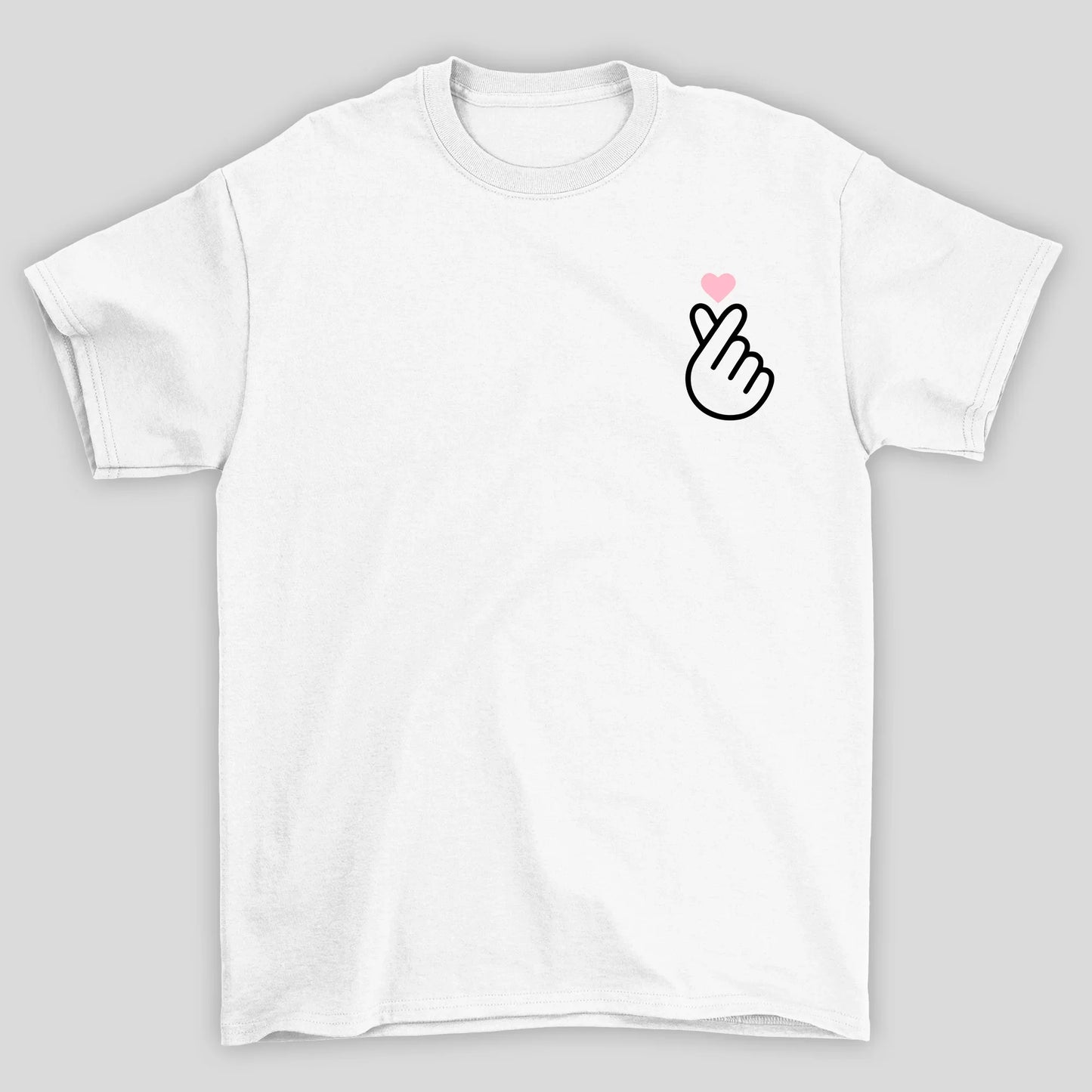 Camiseta Básica BTS Finger Heart