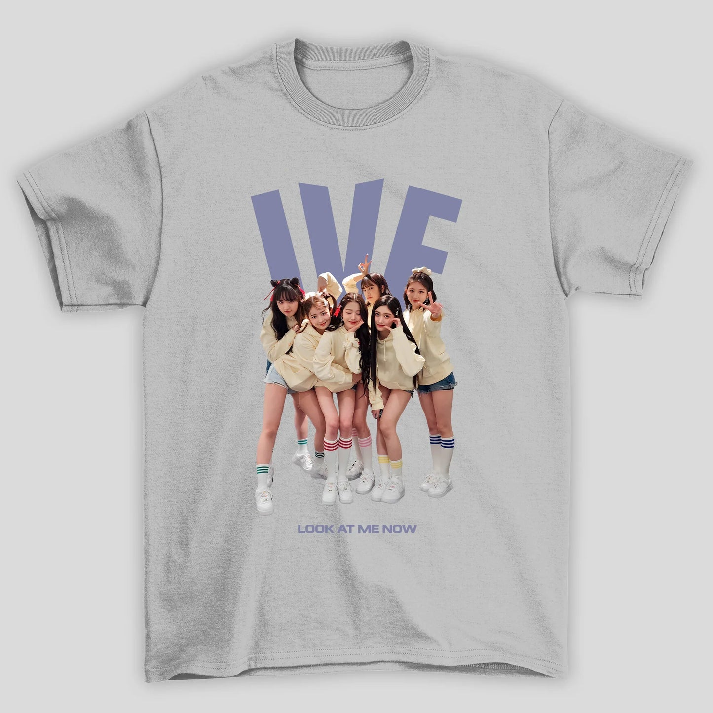 Camiseta Básica Ive Look at Me Now