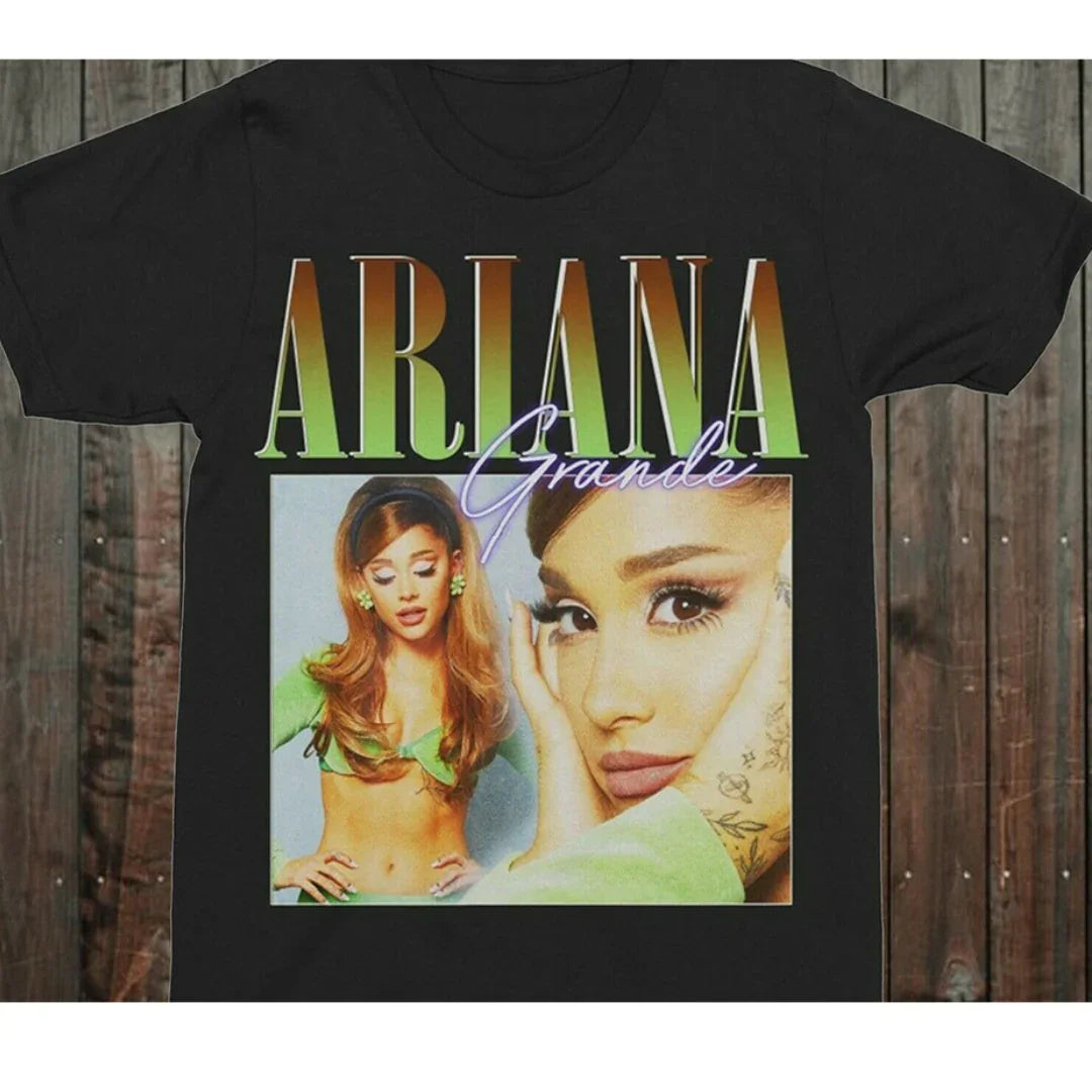 Camiseta Básica Ariana Grande Cute - Preto