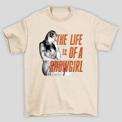 Camiseta Básica Taylor Swift The Life Of a Showgirl B&W
