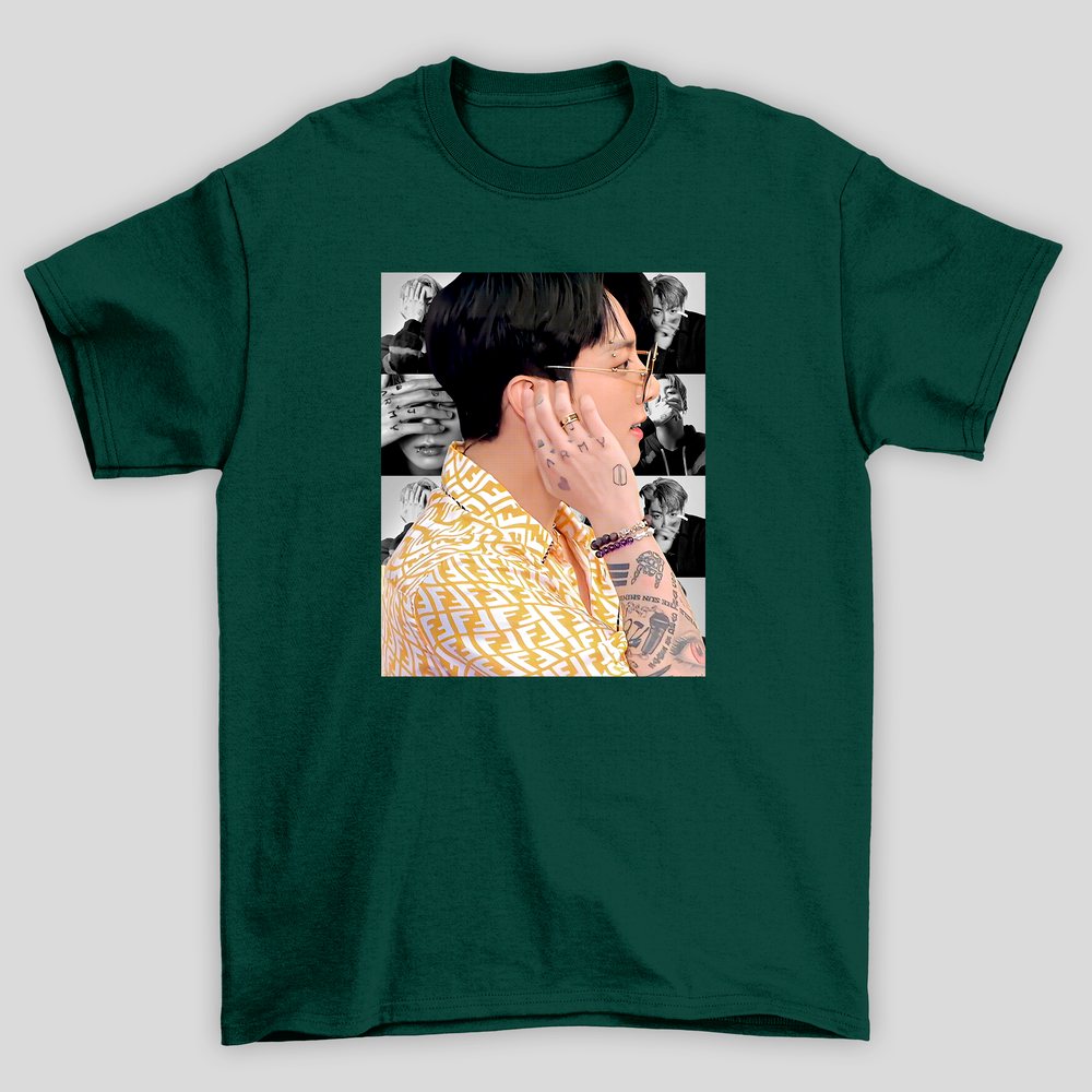 Camiseta Básica Jungkook BTS Collage