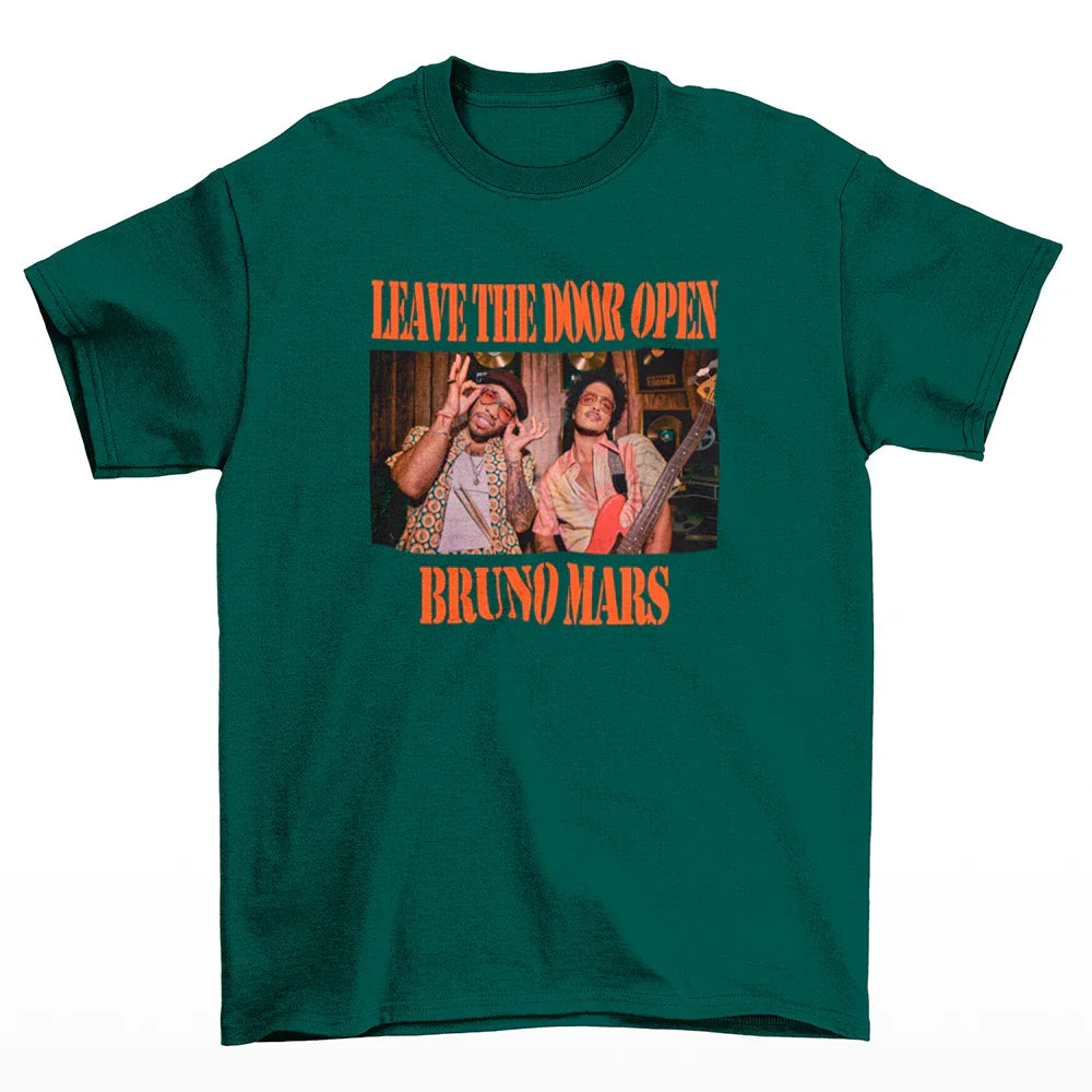 Camiseta Básica Leave The Doors Open Bruno Mars