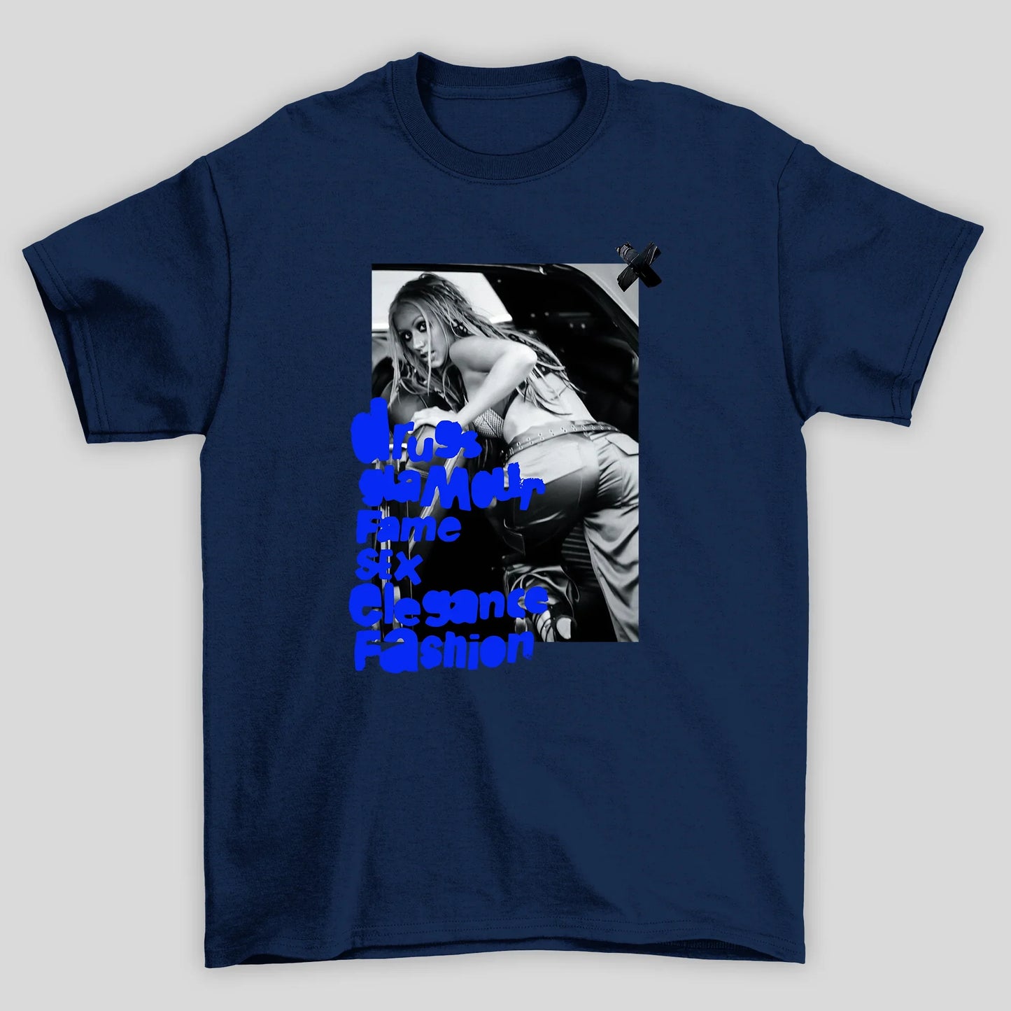 Camiseta Básica Christina Aguilera Life- azul-marinho