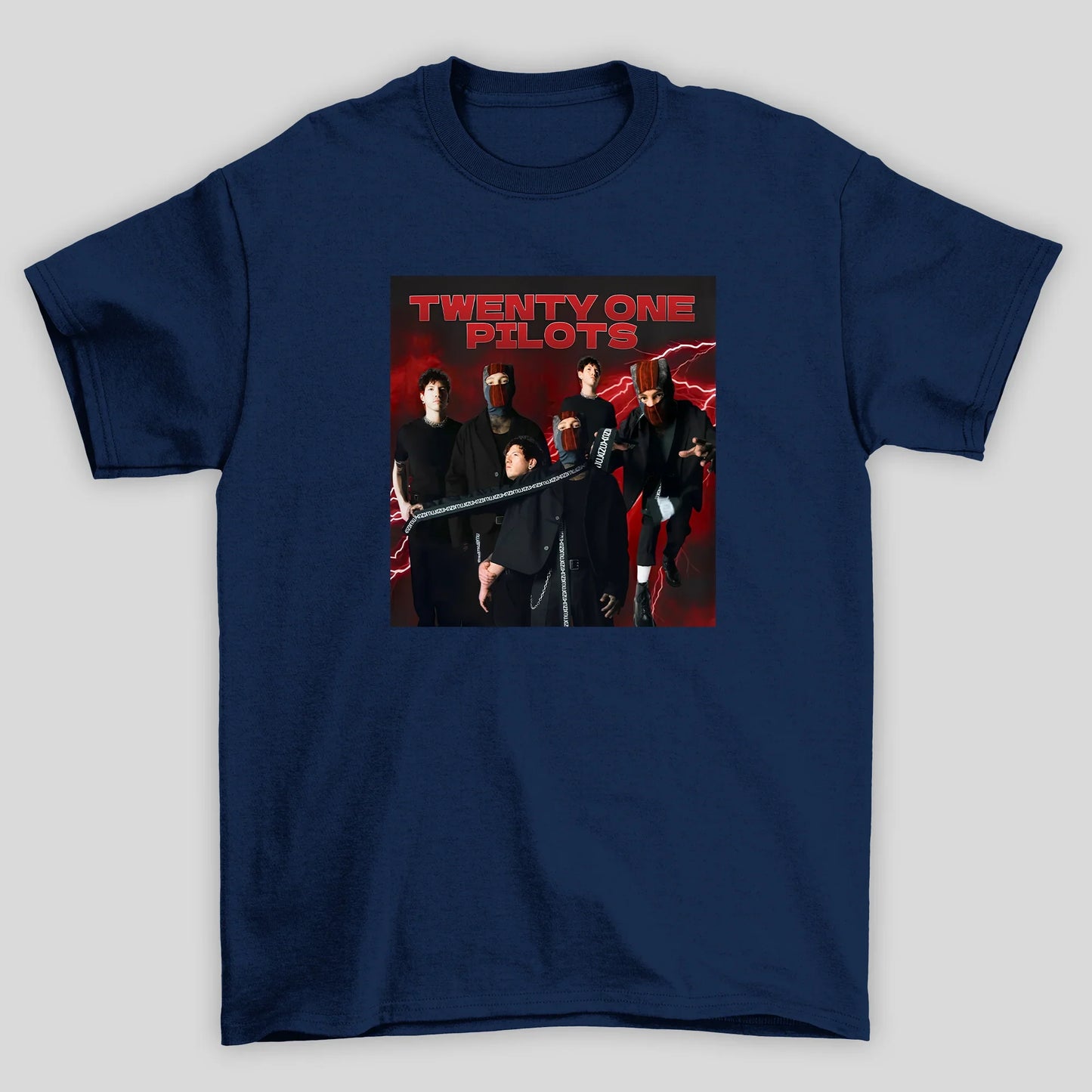Camiseta Básica Twenty One Pilots Group- azul-marinho
