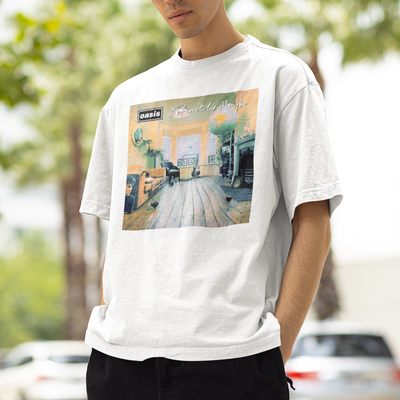 Camiseta Básica Definitely Maybe Oasis