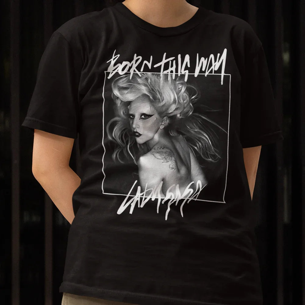 Camiseta Básica Born This Way Lady Gaga - Preto