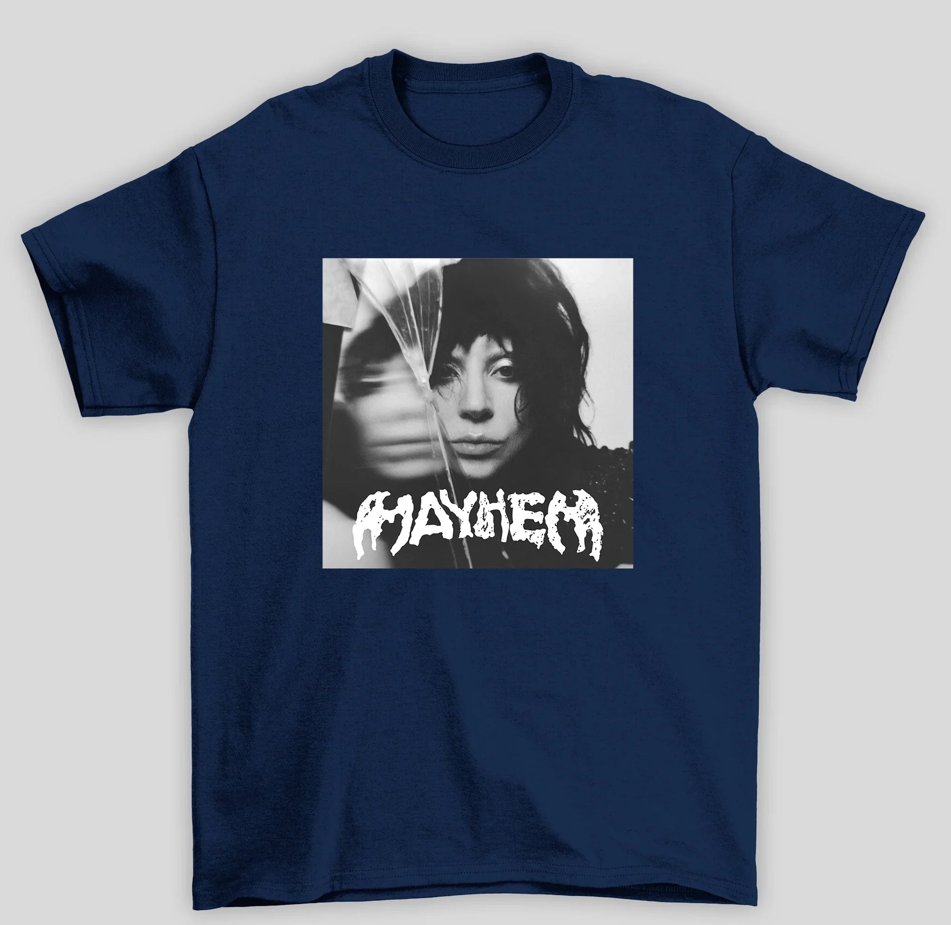 Camiseta Básica Lady Gaga Mayhem Album Cover- azul-marinho