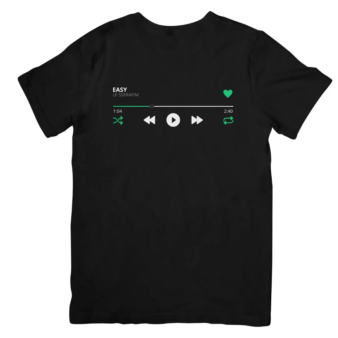 Camiseta Básica Le Sserafim Easy - preto