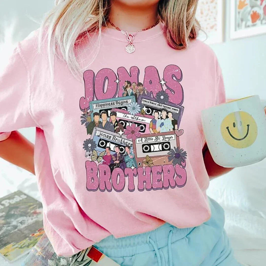 Camiseta Básica Jonas Brothers Happiness Rosa Bebê