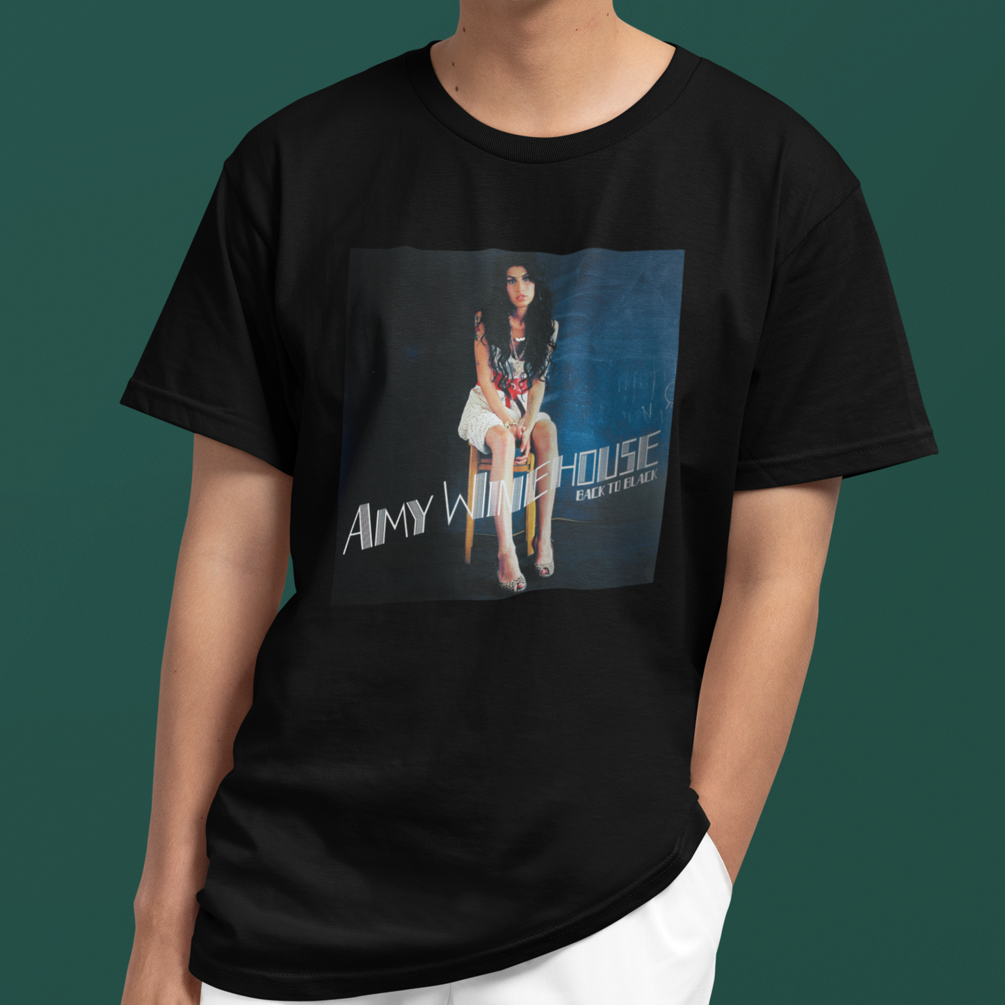 Camiseta Básica Amy Winehouse Back To Black