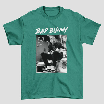 Camiseta Básica Bad Bunny Black and White