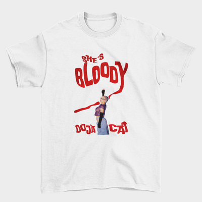 Camiseta Básica Doja Cat She's Bloody