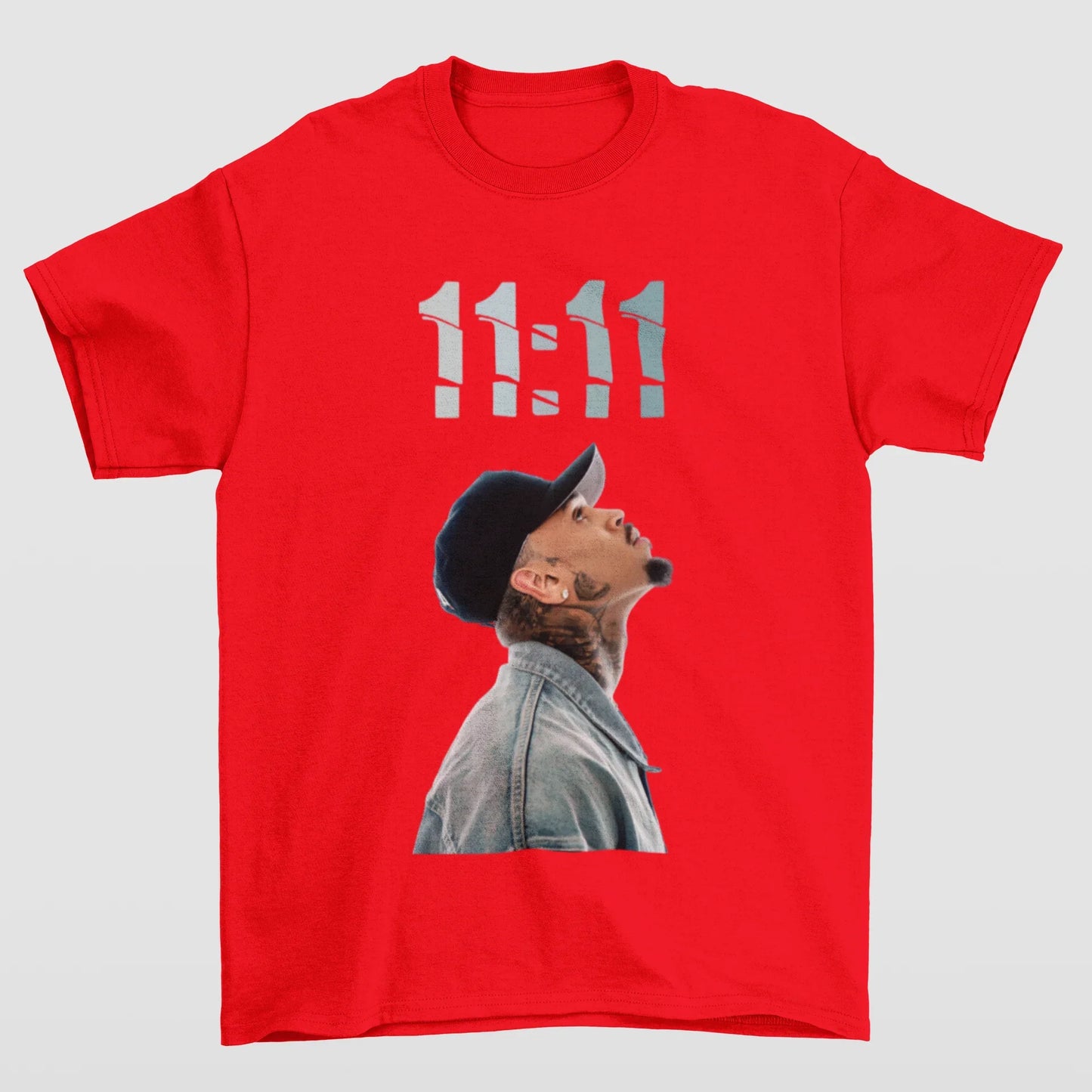 Camiseta Básica Chris Brown 11:11- VERMELHO