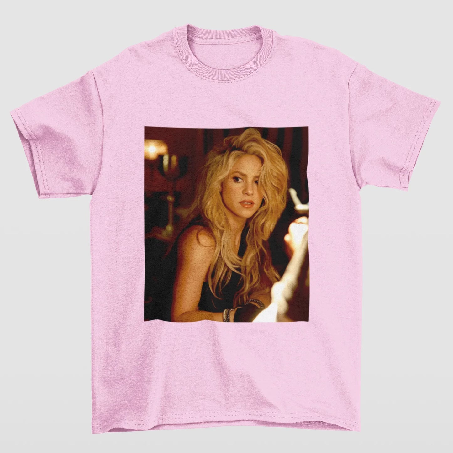 Camiseta Básica Shakira Classic- rosa bebe