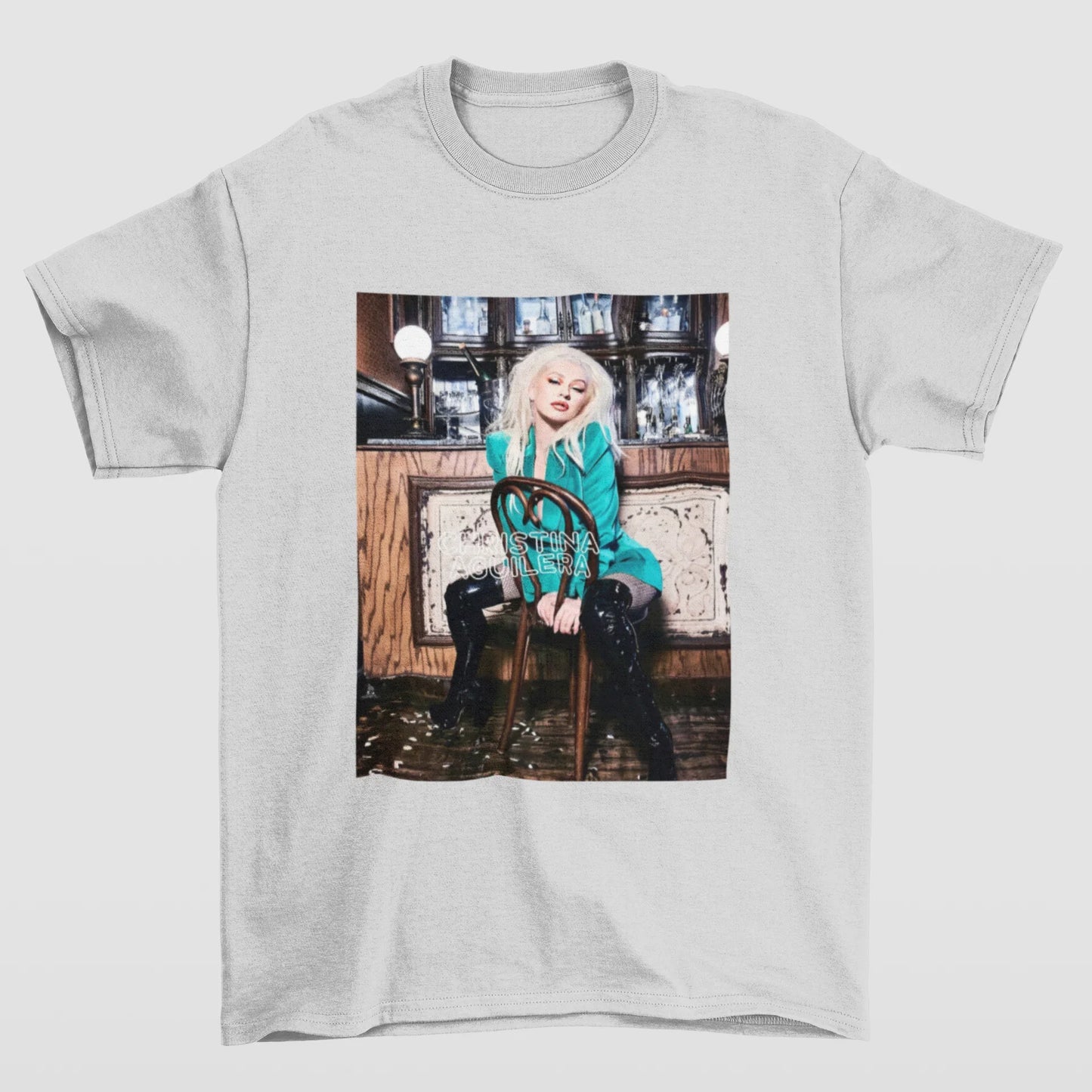 Camiseta Básica Christina Aguilera Pop- cinza