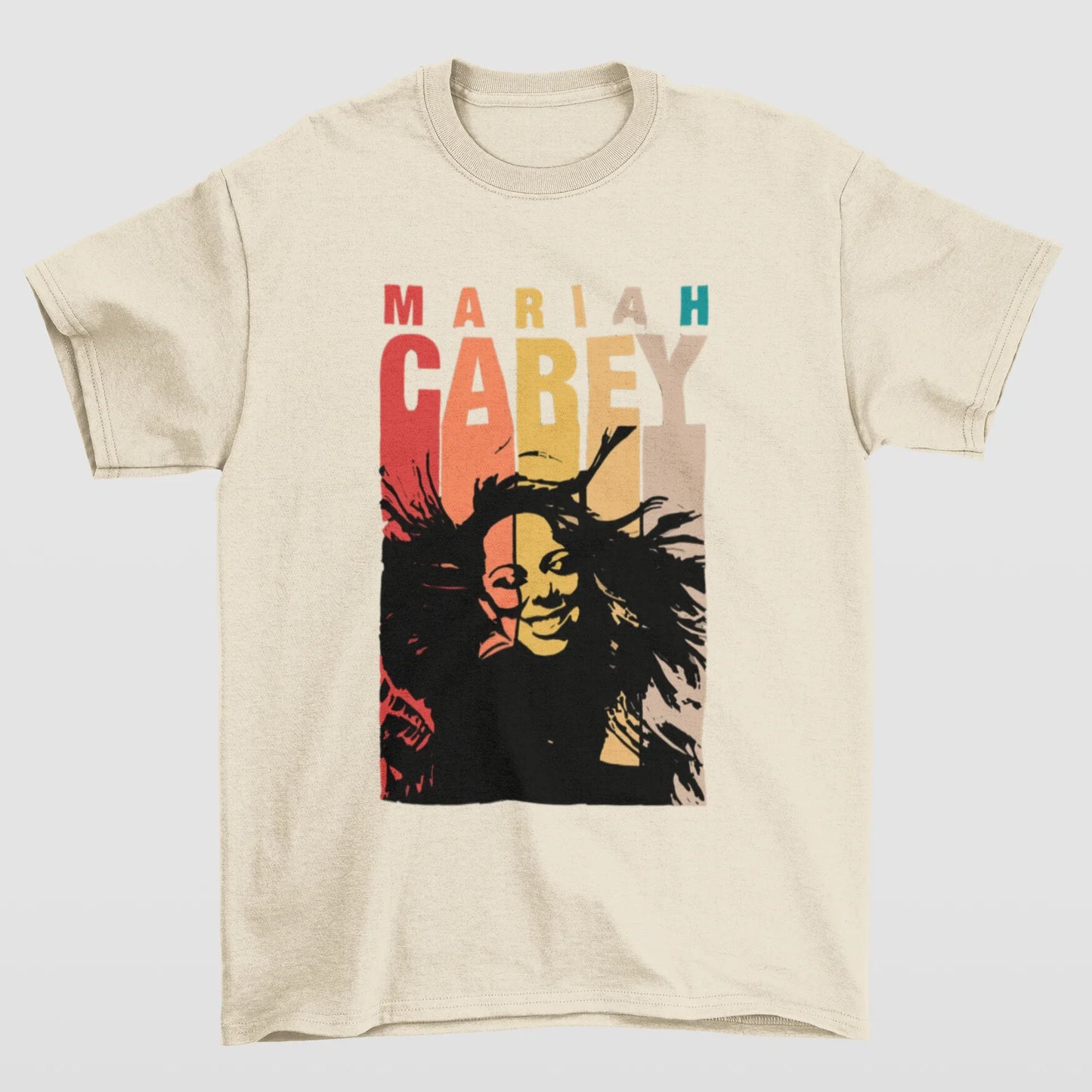Camiseta Básica Mariah Carey Graphic- PÉROLA