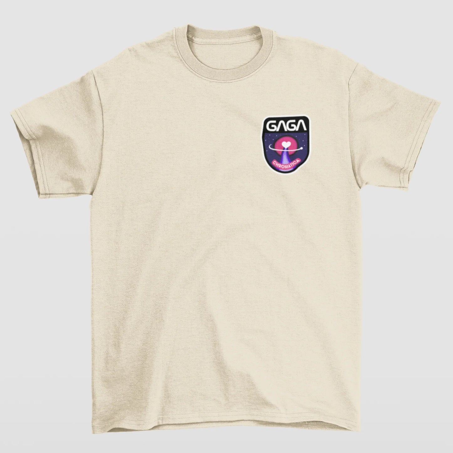 Camiseta Básica Lady Gaga Mission Patch