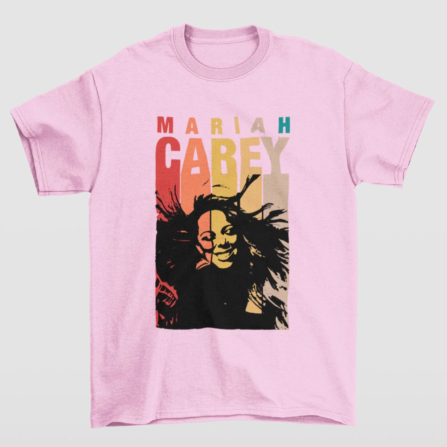 Camiseta Básica Mariah Carey Graphic- ROSA BEBE