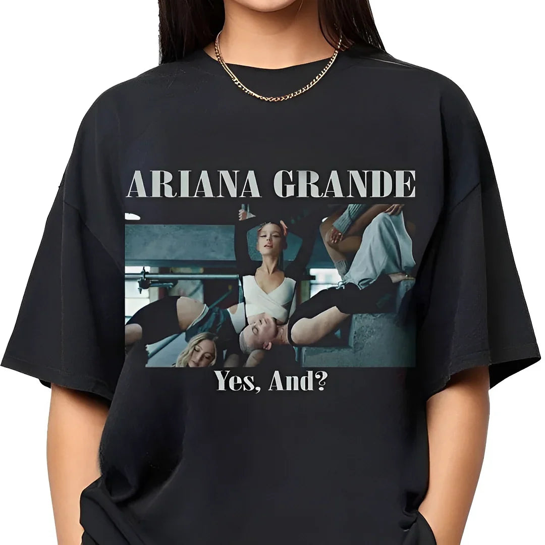 Camiseta Básica Ariana Grande New - Preto