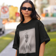 Camiseta Básica Christina Aguilera Cantora