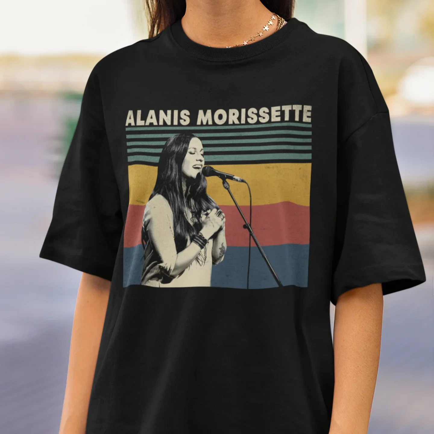 Camiseta Básica Alanis Morissette Singer- preto