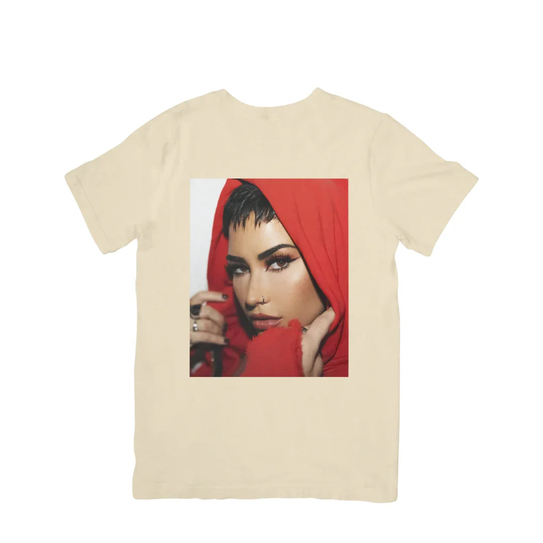 Camiseta Básica Demi Lovato Red Photo Pérola