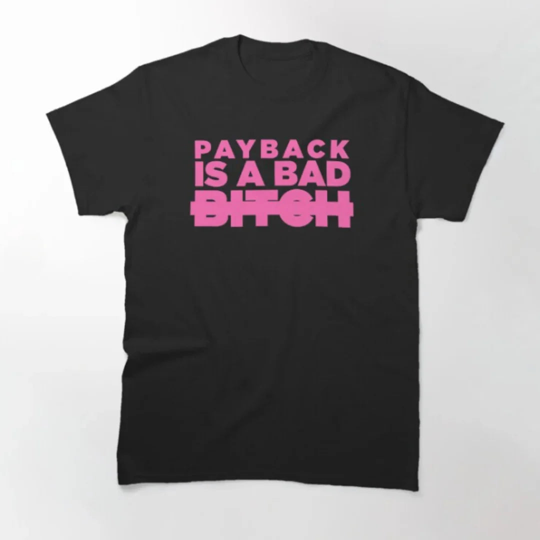 Camiseta Básica Demi Lovato Payback Is A Bad Bitc* Preto