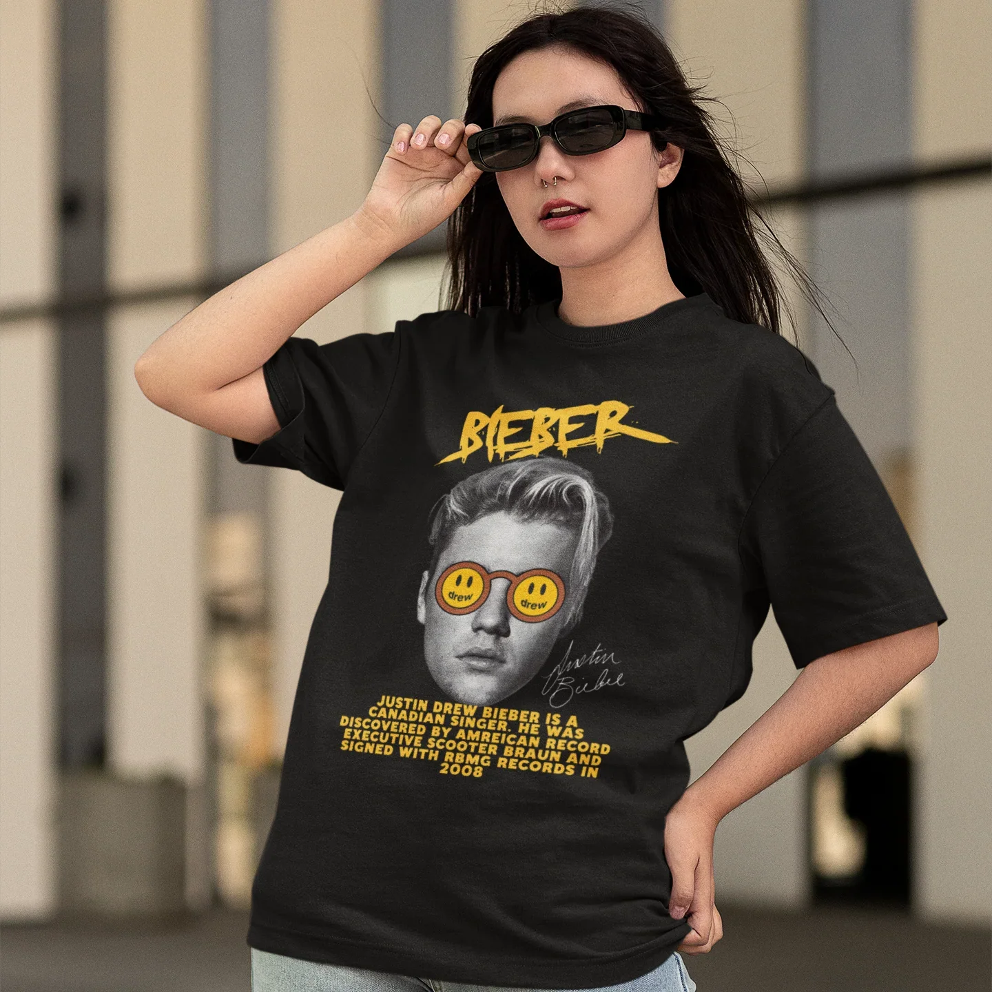 Camiseta Básica Justin Bieber Drew History- preto
