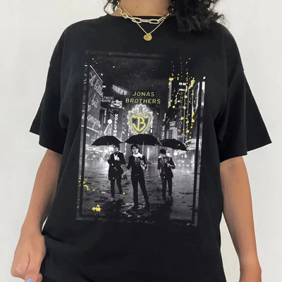 Camiseta Básica Jonas Brothers Tour Preto