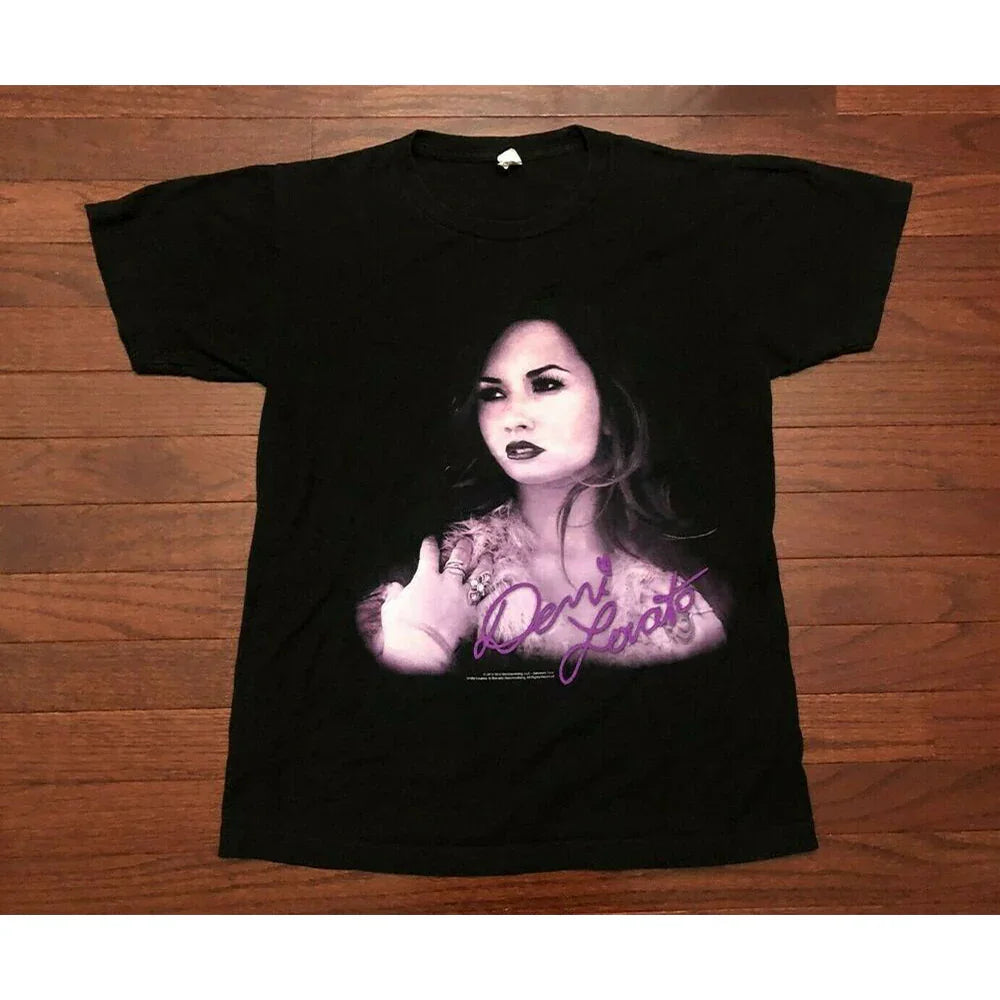 Camiseta Básica Demi Lovato Face Preto