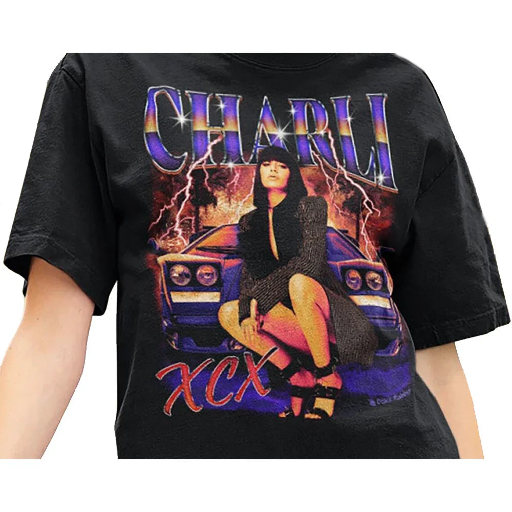 Camiseta Básica Charli XCX Car Preto