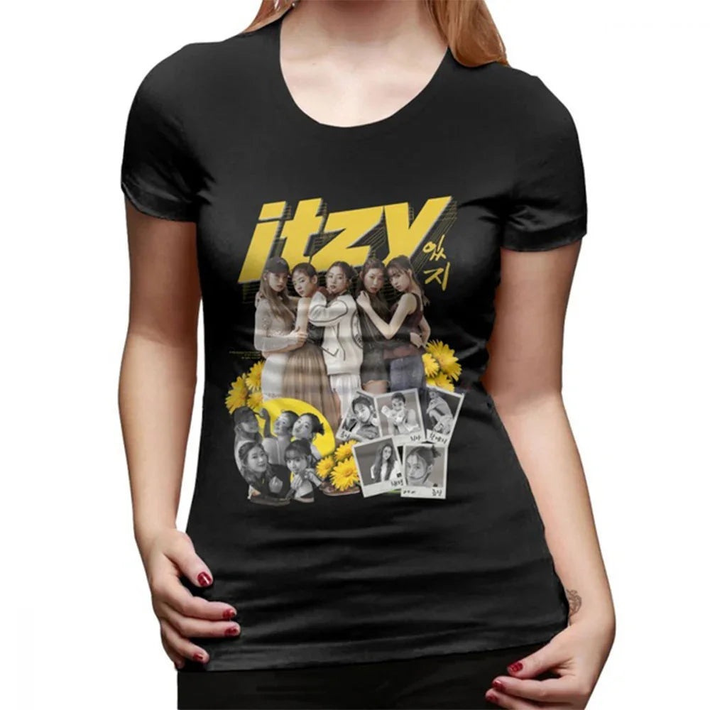Camiseta Básica Itzy Flowers - preto