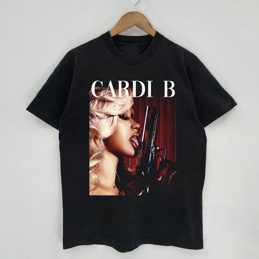Camiseta Básica Cardi B Gun Preto