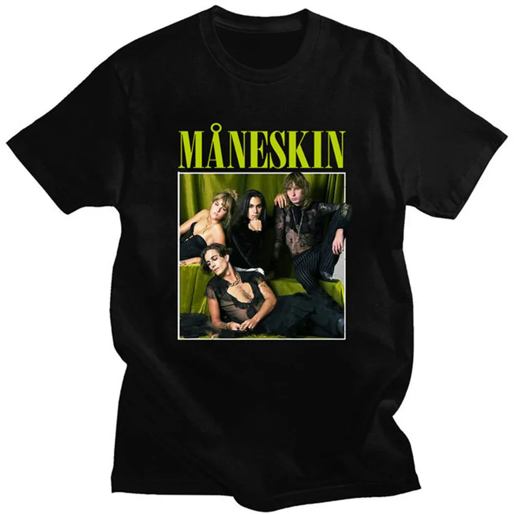 Camiseta Básica Maneskin Banda - preto