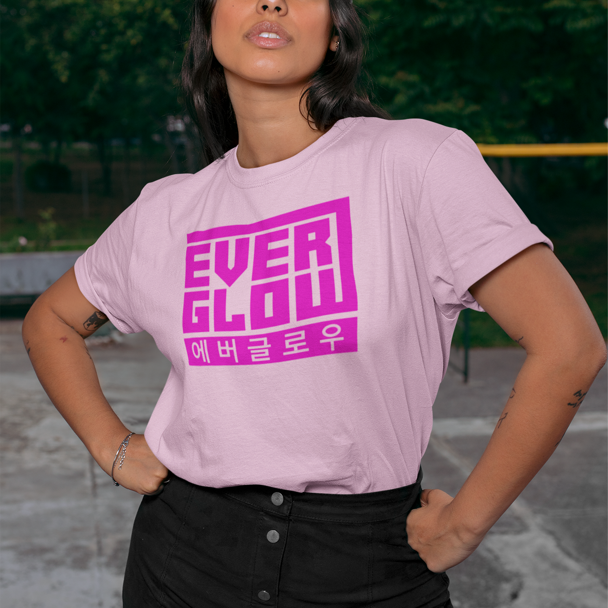 Camiseta Básica Everglow Let's Go Forever - rosa bebê