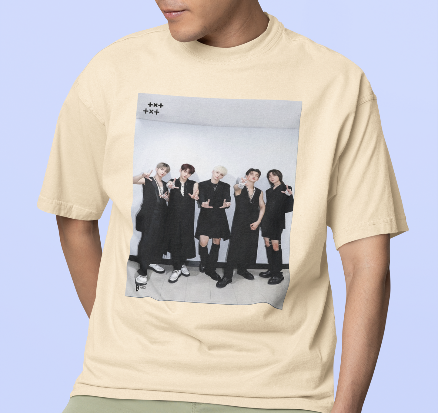 Camiseta Básica TXT Group Kpop