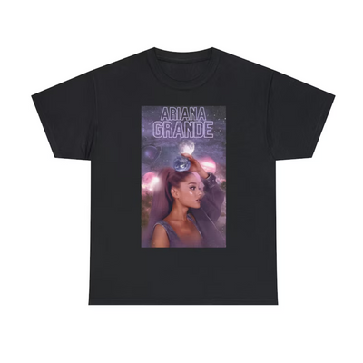 Camiseta Básica Ariana Grande 90's