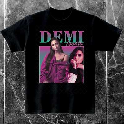 Camiseta Básica Demi Lovato Casual