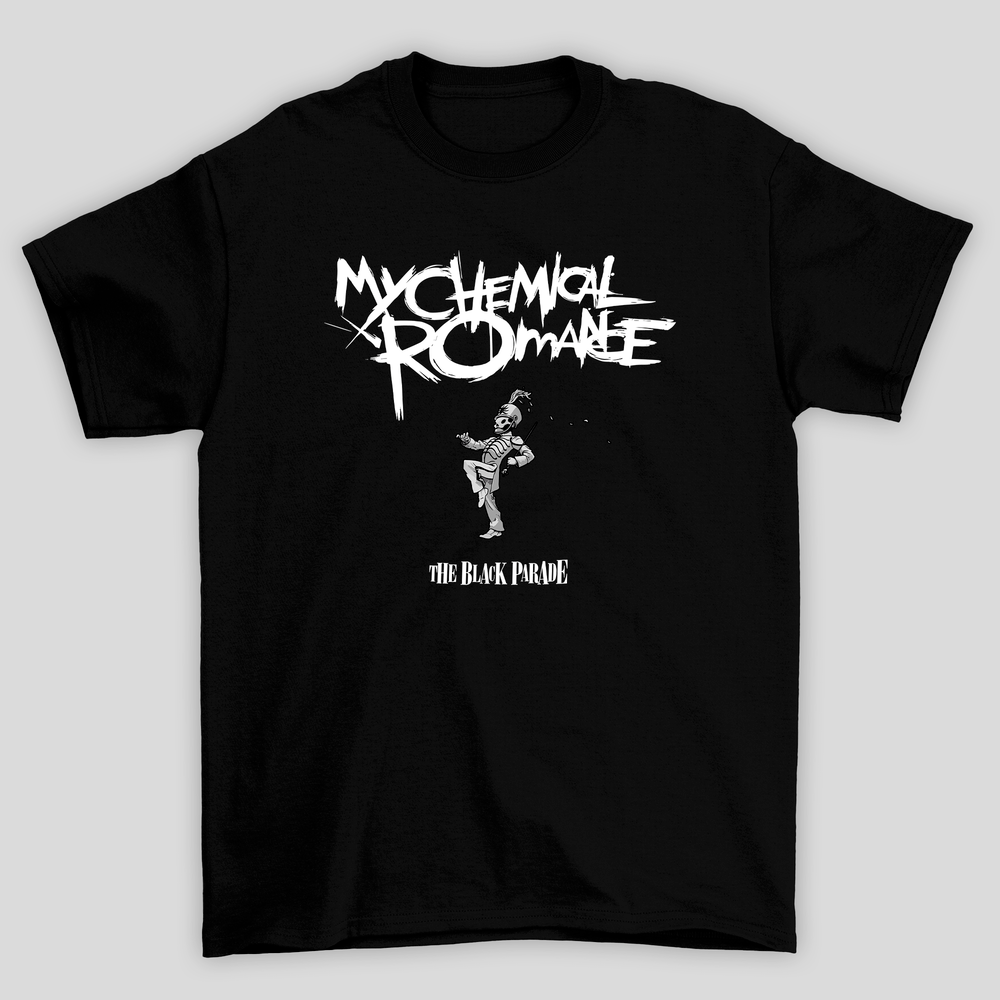 Camiseta Básica My Chemical Romance Parade