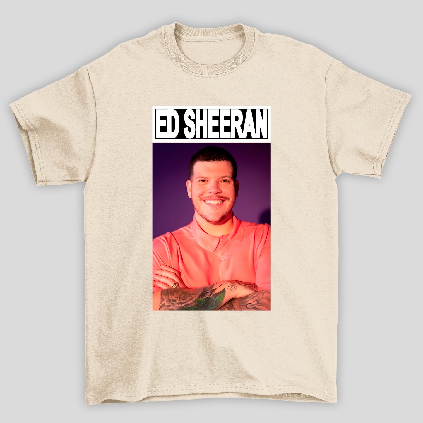 Camiseta Básica Ed Sheeran Meme