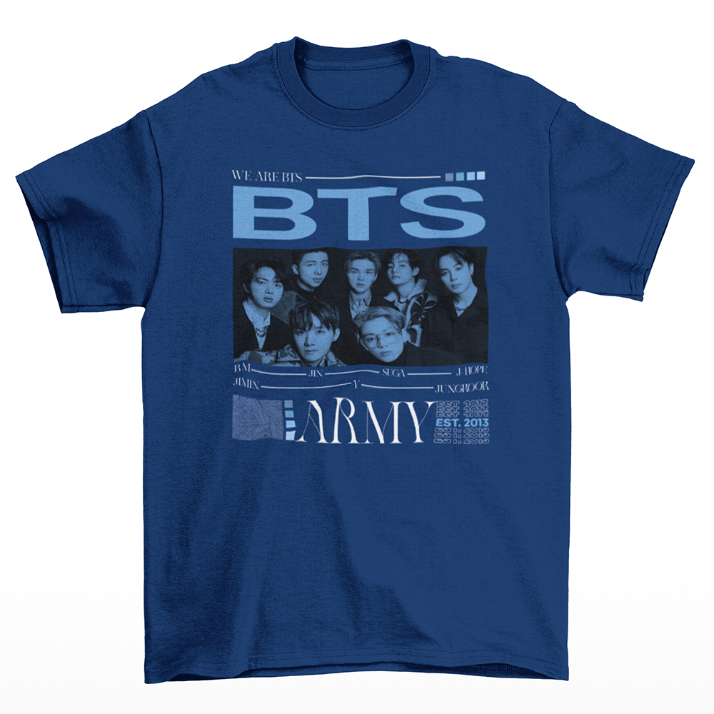 Camiseta Básica BTS We Are BTS- azul-marinho