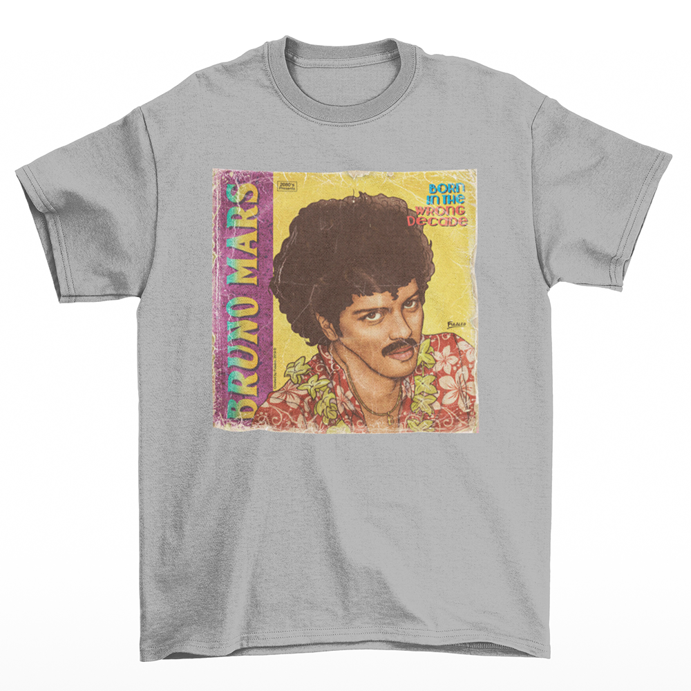 Camiseta Básica Bruno Mars Born In Wrong Decade