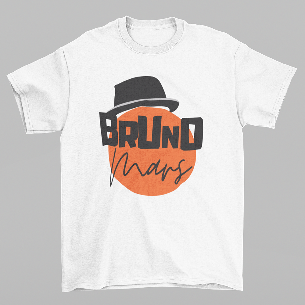 Camiseta Básica Bruno Mars Graphic Hat