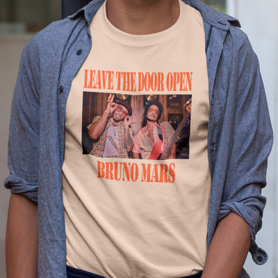 Camiseta Básica Leave The Doors Open Bruno Mars