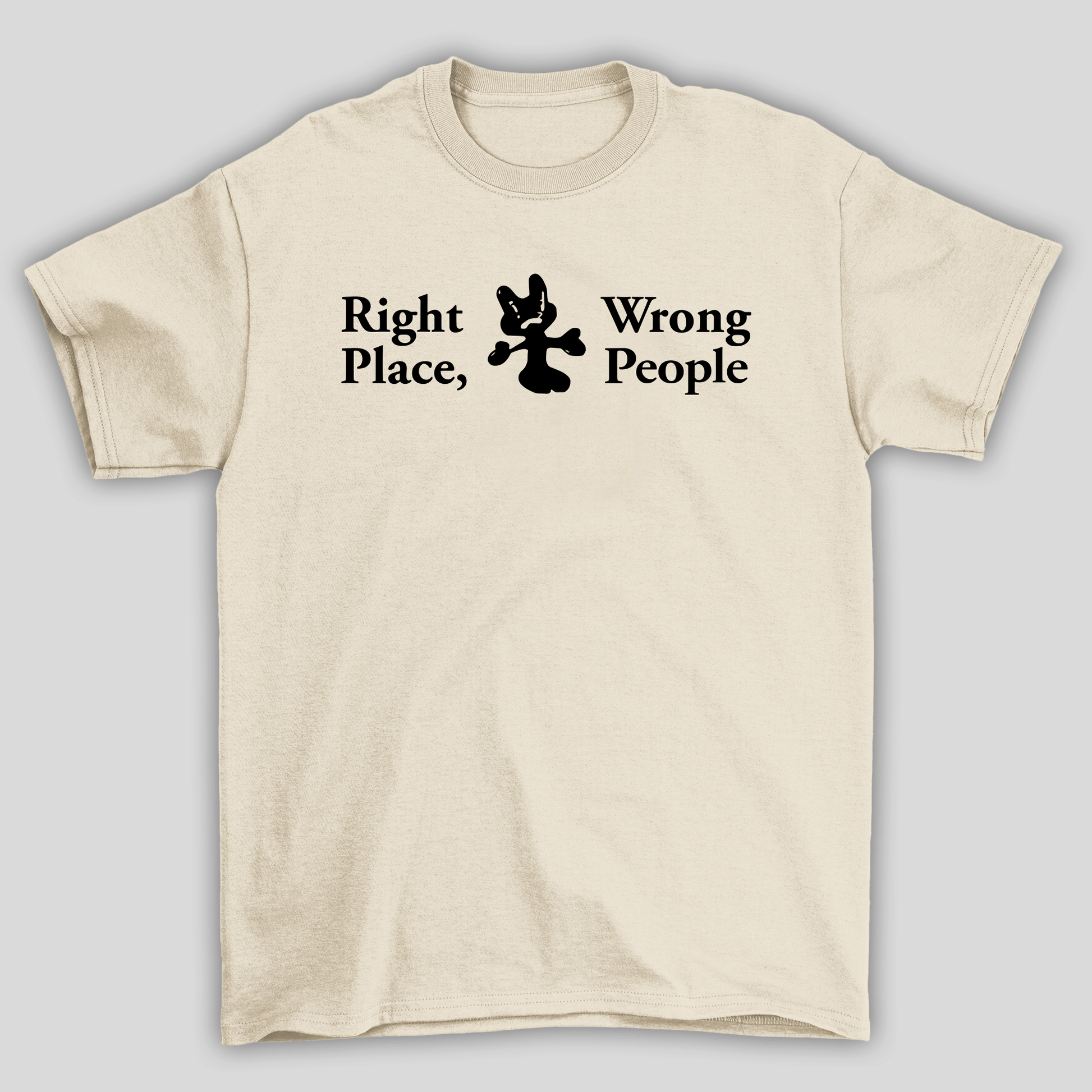 Camiseta Básica BTS Right People, Wrong Place- PÉROLA