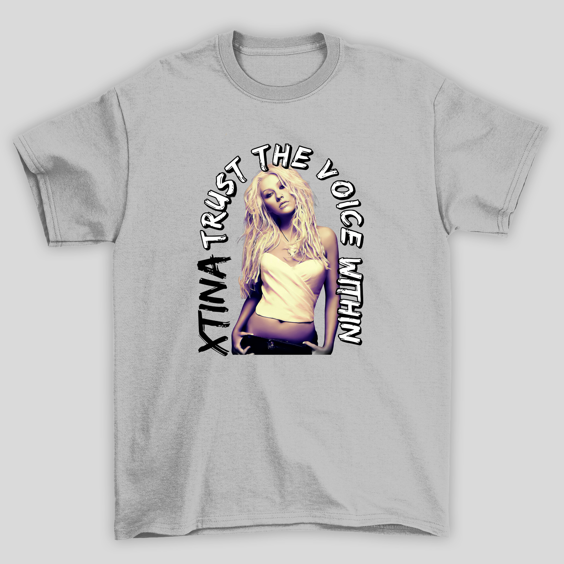 Camiseta Básica Christina Aguilera Trust - cinza