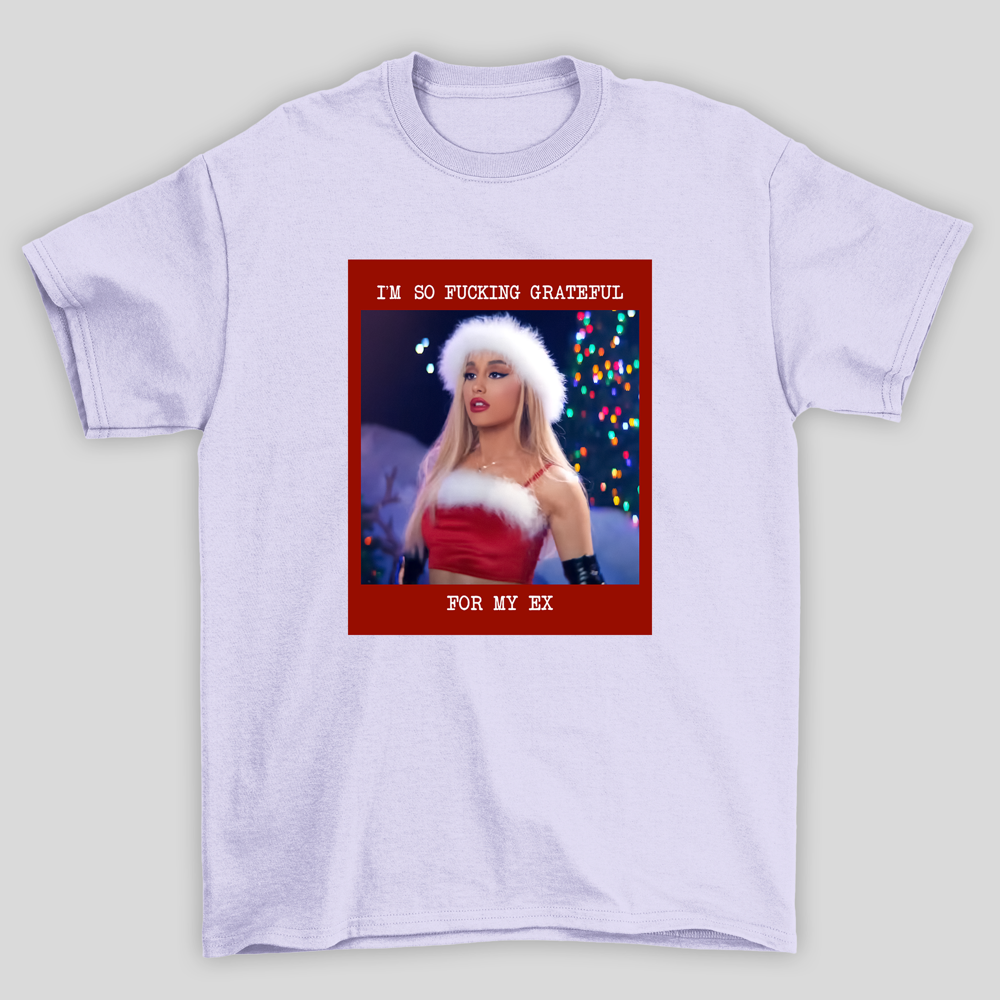 Camiseta Básica Ariana Grande Christmas - LILÁS