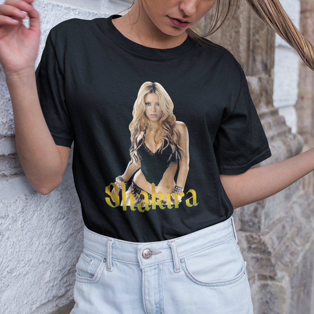 Camiseta Básica Shakira Photo Graphic- preto